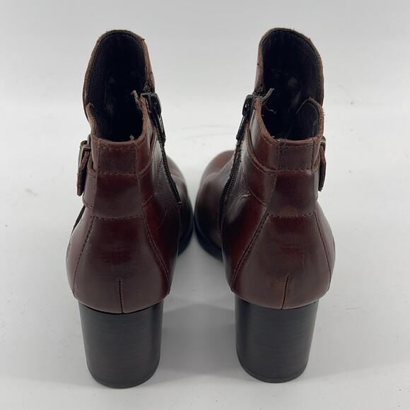 NWOT Born Carabel Cognac leather heeled side zip harness ankle boots sz 6 - Picture 3 of 8